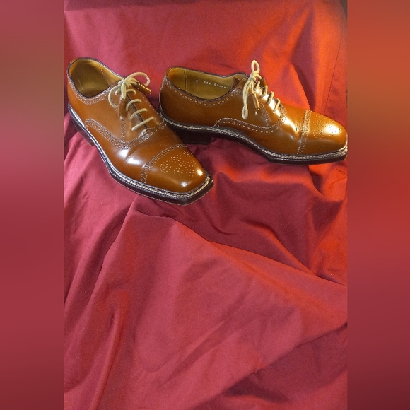 "Barrett" Italian made shoe. Size 9 brown - Picture 8 of 13